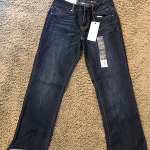 Simply Vera Wang roll cuff Capri jeans